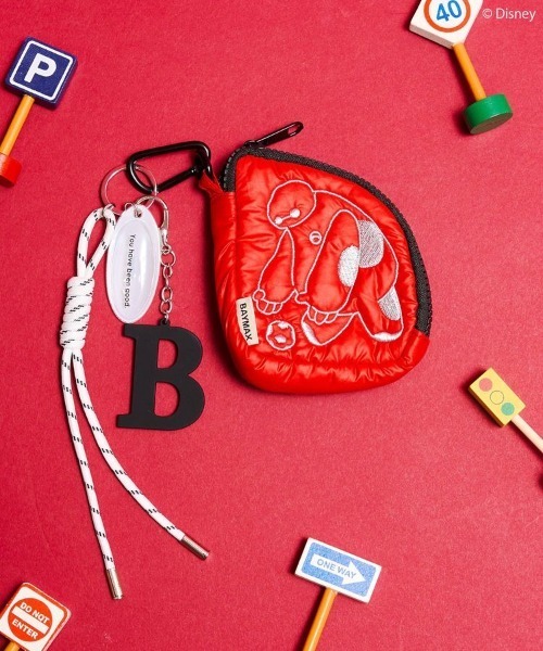 AMERICAN HOLIC（アメリカンホリック）の「【BAYMAX】パフィーポーチ（ポーチ・レディース・ホワイト/ブラック/レッド・FREE）」の3枚目の写真