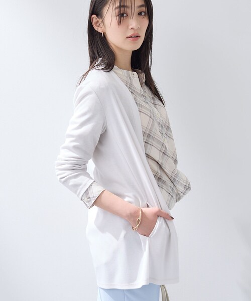 INDIVI(インディヴィ)の「【UVケア】着流しミドル丈カーディガンジャージ(カーディガン/ボレロ・レディース・チャコール/ブルー系その他/ライトグレー/ホワイト/ブラウン系その他/ブラック・40/38/13/15 /19/05)」の15枚目の写真