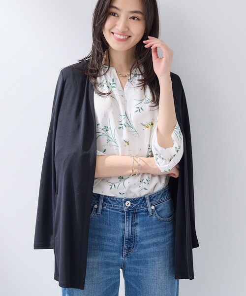 INDIVI(インディヴィ)の「【UVケア】着流しミドル丈カーディガンジャージ(カーディガン/ボレロ・レディース・チャコール/ブルー系その他/ライトグレー/ホワイト/ブラウン系その他/ブラック・40/38/13/15 /19/05)」の18枚目の写真
