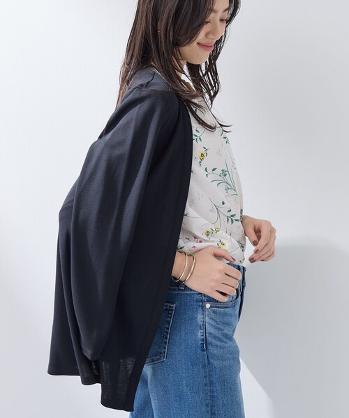 INDIVI(インディヴィ)の「【UVケア】着流しミドル丈カーディガンジャージ(カーディガン/ボレロ・レディース・チャコール/ブルー系その他/ライトグレー/ホワイト/ブラウン系その他/ブラック・40/38/13/15 /19/05)」の19枚目の写真