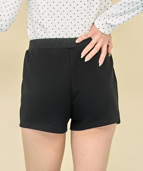 ANAP(アナップ)の「スタッズイージーショートパンツ(その他パンツ・レディース・ブラック/グレー・F)」の6枚目の写真