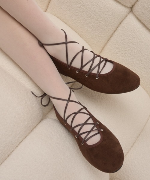 Birthday room(バースデイルーム)の「レースアップバレエシューズ/lace up ballet shoes(パンプス・レディース・ブラウン/ブラック・SMALL/MEDIUM/LARGE)」の7枚目の写真