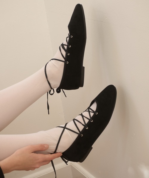 Birthday room(バースデイルーム)の「レースアップバレエシューズ/lace up ballet shoes(パンプス・レディース・ブラウン/ブラック・SMALL/MEDIUM/LARGE)」の3枚目の写真