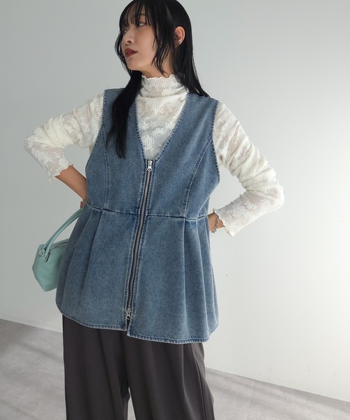 Green Parks(グリーンパークス)の「デニムペプラムジレ(ベスト・レディース・インディゴブルー/ブラック・FREE)」の6枚目の写真