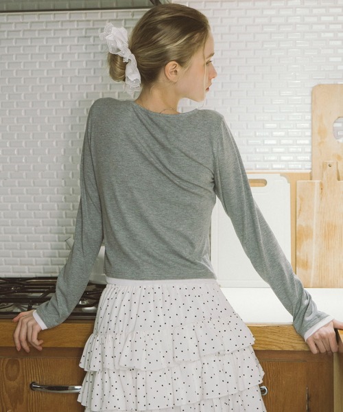 archives（アルシーヴ）の「フリルドロストカットＴＯＰＳ（Tシャツ/カットソー・レディース・ブルー/グレー/ブラック/アイボリー・MEDIUM）」の7枚目の写真