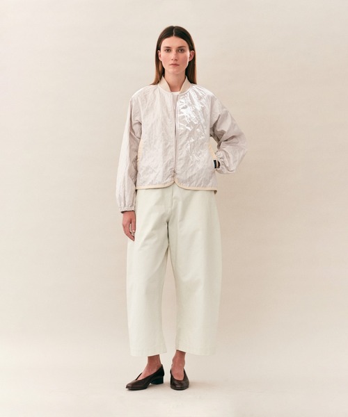 LAVENHAM(ラベンハム)の「Unwadded Bomber Jacket Womens / アンワディッド ボンバー ジャケット ウィメンズ(その他アウター・レディース・ダークブラック/オフホワイト/ブラウン・12/8/6/10)」の6枚目の写真