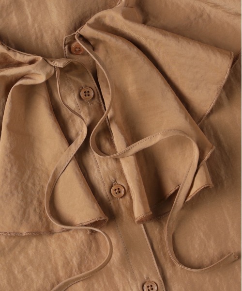 Right-on（ライトオン）の「【HONEYSUCKLE ROSE】フリルカラーブラウス (ラッフルカラー / リボンタイ / レースディテール)（シャツ/ブラウス・レディース・オフホワイト/キャメル/ブラック・M/L）」の18枚目の写真