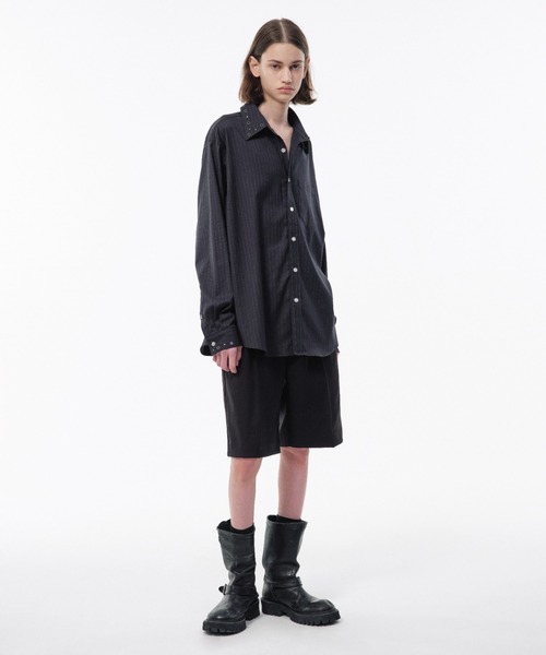 Camphor wood(カンファーウッド)の「EYELET REGULAR COLLAR STRIPE L/S SHIRT / アイレットレギュラーストライプシャツ(シャツ/ブラウス・メンズ・チャコール/ダークネイビー・SMALL/MEDIUM/LARGE)」の4枚目の写真