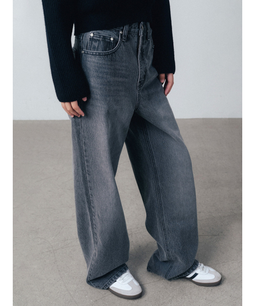 ANNEHEARTS(アンハーツ)の「Classic Long Wide Denim Washed Black(デニムパンツ・レディース・その他・MEDIUM/LARGE/SMALL)」の1枚目の写真