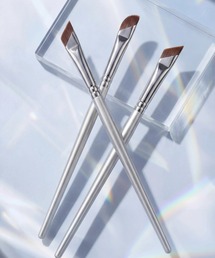 Dita Muaj.（ディータムアージュ）の「アイライナーブラシ3本セット（メイクブラシ）」