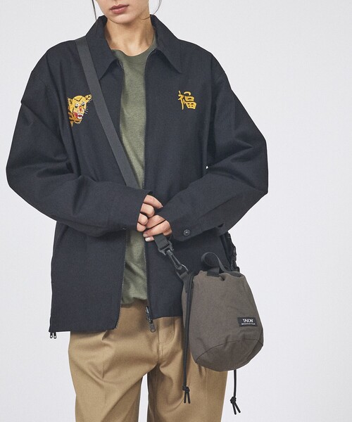 TAION(タイオン)の「【TAION/タイオン】NON DOWN MOUNTAIN BUCKET BAG/ノンダウン マウンテン バケットバッグ/ユニセックス 【WEB限定】(ボディバッグ/ウエストポーチ・メンズ・ライトブラウン/ブラック/ネイビー/カーキ・フリー)」の3枚目の写真