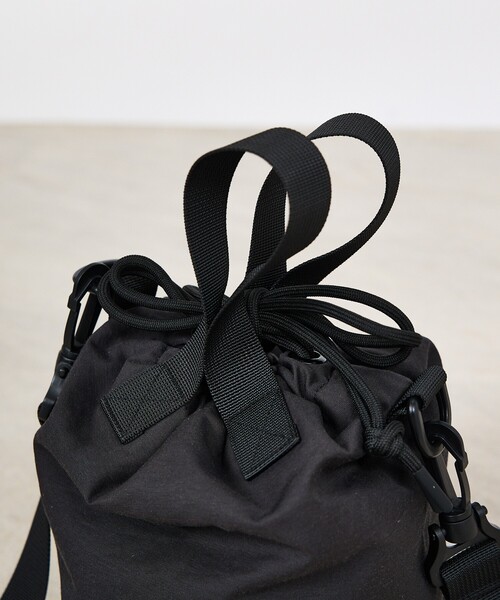 TAION(タイオン)の「【TAION/タイオン】NON DOWN MOUNTAIN BUCKET BAG/ノンダウン マウンテン バケットバッグ/ユニセックス 【WEB限定】(ボディバッグ/ウエストポーチ・メンズ・ライトブラウン/ブラック/ネイビー/カーキ・フリー)」の17枚目の写真