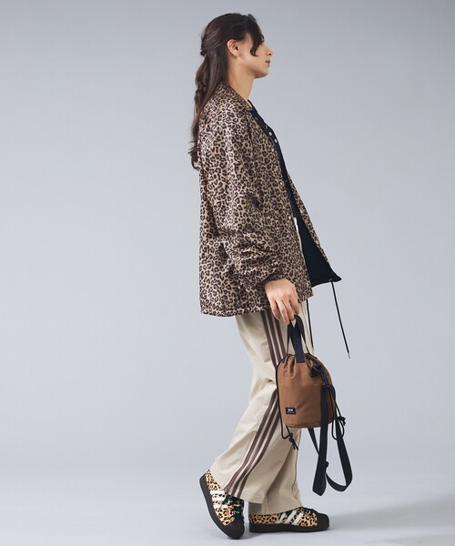 TAION(タイオン)の「【TAION/タイオン】NON DOWN MOUNTAIN BUCKET BAG/ノンダウン マウンテン バケットバッグ/ユニセックス 【WEB限定】(ボディバッグ/ウエストポーチ・メンズ・ライトブラウン/ブラック/ネイビー/カーキ・フリー)」の12枚目の写真