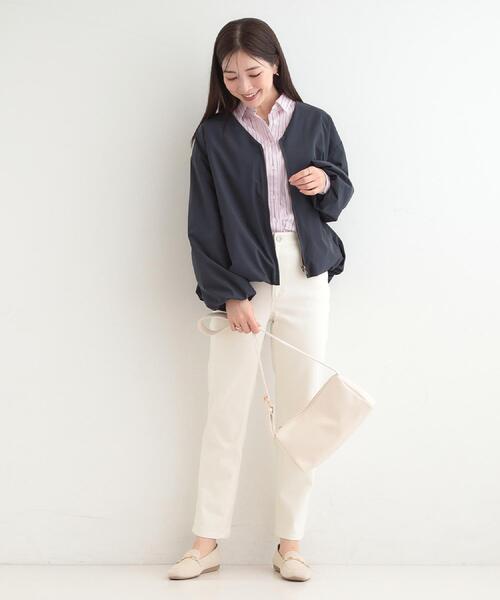 SHOO・LA・RUE(シューラルー)の「【選べる色・柄/S-LL】通年使える レギュラーカラーシャツ(シャツ/ブラウス・レディース・ブルー系7/ホワイト/ピンク系3/グリーン系・03/02/01/04)」の6枚目の写真