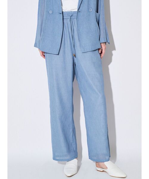 ELENDEEK(エレンディーク)の「SHEER RELAX PT(その他パンツ・レディース・ブルー/ブラック/アイボリー・01/02)」の4枚目の写真