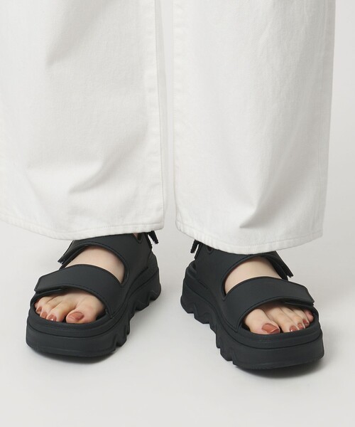 SOREL（ソレル）の「＜SOREL＞ キネティックサンチェイスアンクルST（サンダル・レディース・ブラック・US8/US6/US7）」の2枚目の写真