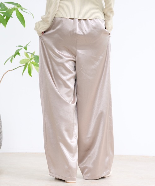 DAESE TOKYO(デセトウキョウ)の「『DAESE TOKYO/デセトウキョウ』サテンルーズパンツ(その他パンツ・レディース・アイボリー/ブラック/グレイッシュベージュ・FREE)」の18枚目の写真