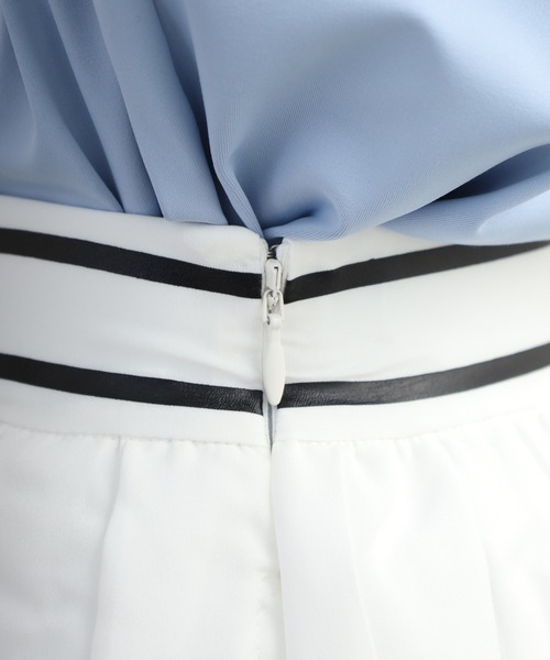 CECIL McBEE(セシルマクビー)の「Pleats Skirt プリーツ スカート(スカート・レディース・ブラック/ホワイト・M/S)」の5枚目の写真