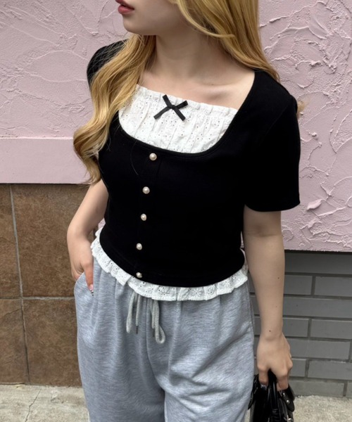 continuer de NICE CLAUP(コンティニューデナイスクラップ)の「さりげない甘さを仕込む、レースドッキングテレコT(Tシャツ/カットソー・レディース・ブラック/ピンク/トップグレー/その他12・FREE)」の1枚目の写真