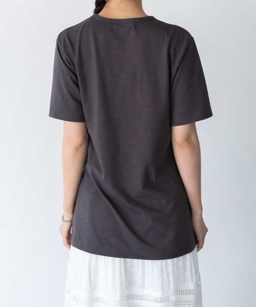 Disney(ディズニー)の「<Disney>【美女と野獣】ヴィンテージTシャツ(Tシャツ/カットソー・レディース・チャコール・MEDIUM/X-LARGE/XX-LARGE/LARGE)」の7枚目の写真