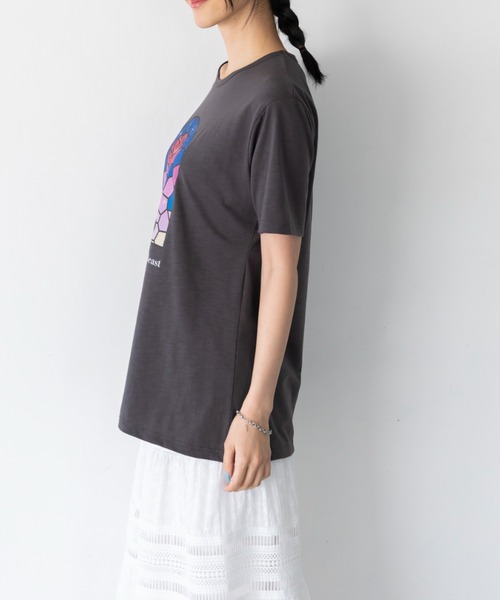 Disney(ディズニー)の「<Disney>【美女と野獣】ヴィンテージTシャツ(Tシャツ/カットソー・レディース・チャコール・MEDIUM/X-LARGE/XX-LARGE/LARGE)」の13枚目の写真