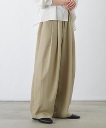 LC/LLL コクーンボリュームパンツ