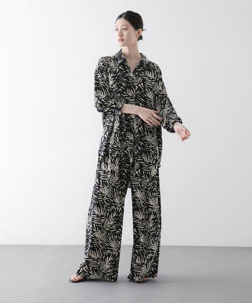 URBAN RESEARCH（アーバンリサーチ）の「『一部別注カラー』LUSANA　SUN SHIRTS（シャツ/ブラウス・レディース・ブラック系その他/ブルー系その他・X-SMALL）」の7枚目の写真
