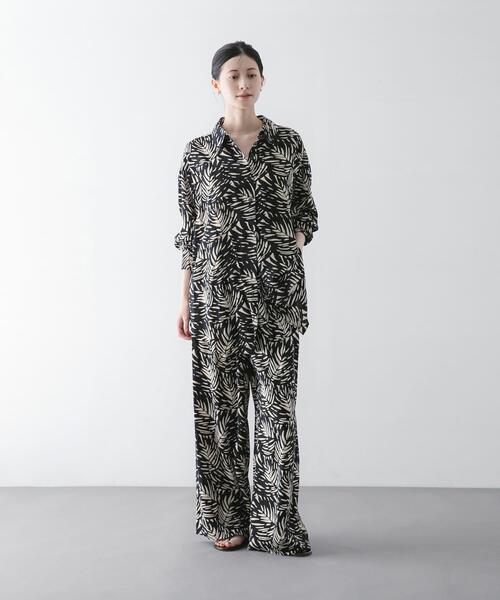URBAN RESEARCH（アーバンリサーチ）の「『一部別注カラー』LUSANA　SUN SHIRTS（シャツ/ブラウス・レディース・ブラック系その他/ブルー系その他・X-SMALL）」の9枚目の写真