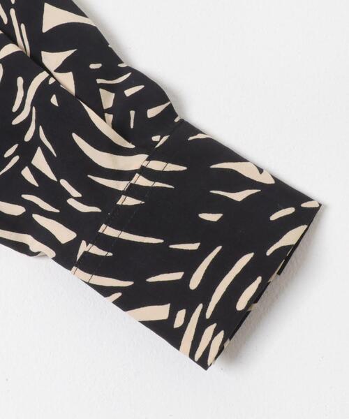 URBAN RESEARCH（アーバンリサーチ）の「『一部別注カラー』LUSANA　SUN SHIRTS（シャツ/ブラウス・レディース・ブラック系その他/ブルー系その他・X-SMALL）」の14枚目の写真