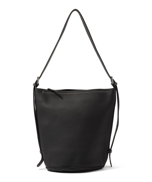 TOMORROWLAND （トゥモローランド）の「【別注】Charles et Charlus Christine シュリンクレザー ショルダーバッグ（ショルダーバッグ・メンズ・ブラック/ブラウン・FREE）」の2枚目の写真