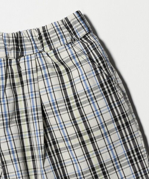 green label relaxing(グリーンレーベルリラクシング)の「チェック ハーフパンツ キッズ / 100cm-130cm(チノパンツ・キッズ・オフホワイト/ブラウン系・100cm/130cm/110cm/120cm)」の19枚目の写真