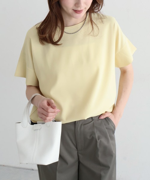Pierrot(ピエロ)の「イージーケア ジョーゼットドルマンTブラウス(シャツ/ブラウス・レディース・ブラック/イエロー/チャコール/オフホワイト・LL/L/M/PL/PM)」の4枚目の写真