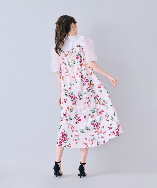 Audie a Muses(オーディアミューズ)の「チェリープリントキャミソールドレス(ワンピース・レディース・オフホワイト/ブラック・38/42)」の15枚目の写真