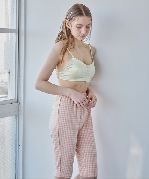 etre loin(エトルワン)の「サテンカップインブラトップ / Satin bra top(その他トップス・レディース・ピンク/ライム/ホワイト・M)」の4枚目の写真