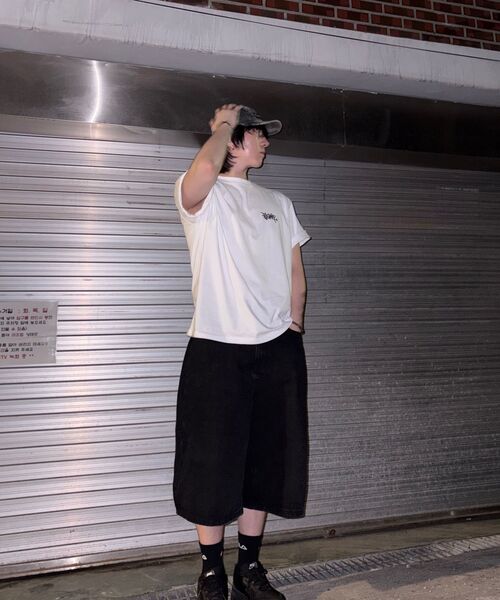 TI.GLAKE(ティーグレイク)の「ザドラゴン オーバーサイズ 半袖Tシャツ ホワイト(Tシャツ/カットソー・メンズ・その他・LARGE/X-LARGE/XX-LARGE)」の4枚目の写真