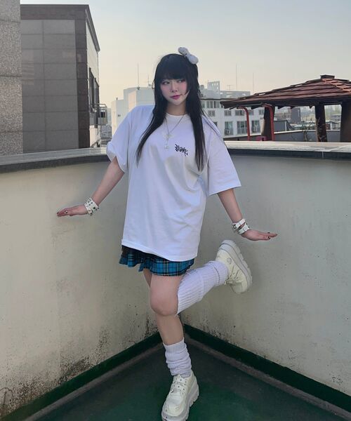 TI.GLAKE(ティーグレイク)の「ザドラゴン オーバーサイズ 半袖Tシャツ ホワイト(Tシャツ/カットソー・メンズ・その他・LARGE/X-LARGE/XX-LARGE)」の5枚目の写真