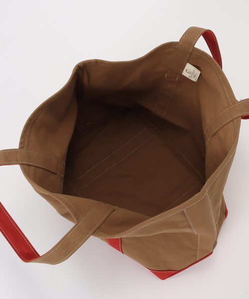 Spick & Span(スピックアンドスパン)の「BIRTHDAYSUIT/バースデースーツ SOLID CANVAS BAG(トートバッグ・レディース・ネイビー/キャメル・FREE)」の16枚目の写真