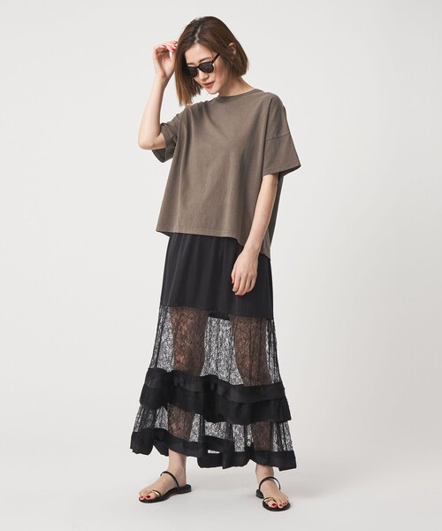 upperhights(アッパーハイツ)の「【別注】<upper hights for conte>ワイド クルーネックTシャツ(Tシャツ/カットソー・レディース・ブラウン系/グレー系・FREE)」の3枚目の写真