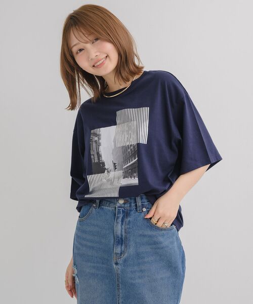 RETRO GIRL（レトロガール）の「箔プリントBIGTEE（Tシャツ/カットソー・レディース・オフホワイト/ブルー/ベージュ・FREE）」の9枚目の写真