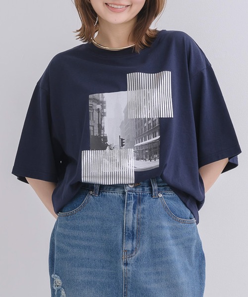 RETRO GIRL（レトロガール）の「箔プリントBIGTEE（Tシャツ/カットソー・レディース・オフホワイト/ブルー/ベージュ・FREE）」の3枚目の写真