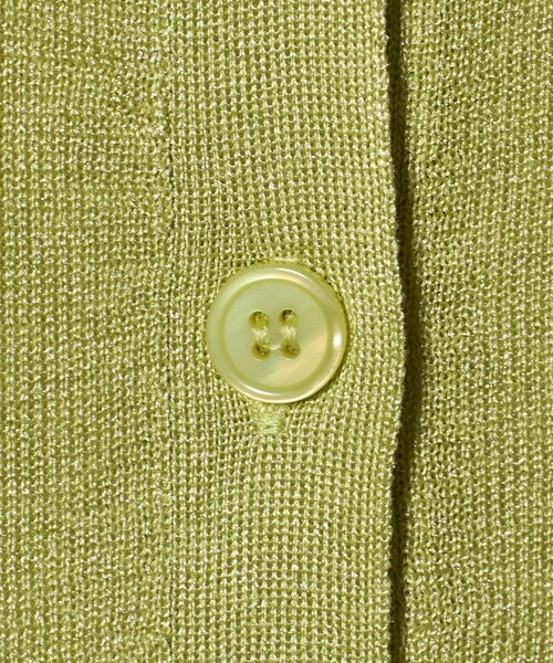 A DAY IN THE LIFE UNITED ARROWS(アデイインザライフユナイテッドアローズ)の「シアー スキッパーカーディガン 5分袖 ‐ウォッシャブル‐<A DAY IN THE LIFE>(カーディガン/ボレロ・レディース・ネイビー/イエロー/ナチュラル/ピンク/ダークグリーン/ダークブラウン・FREE)」の19枚目の写真