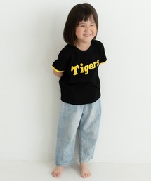 babybaby（ベイビーベイビー）の「【阪神タイガース】キッズ背番号Tシャツ（Tシャツ/カットソー）」