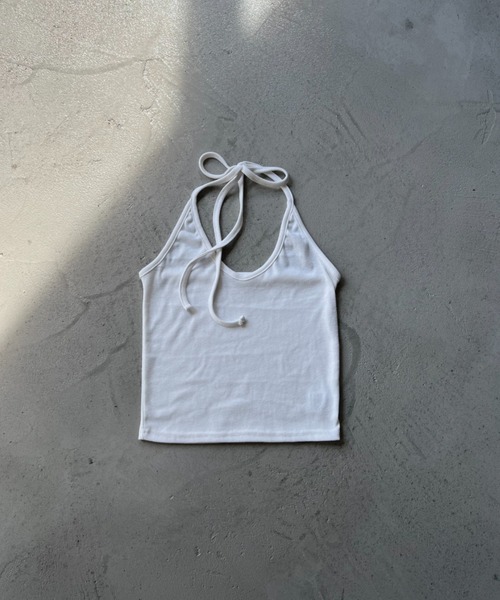 NUJOH(ヌゾ)の「Back Ribbon Halter Top / バックリボンホルタートップ(タンクトップ・レディース・グレー/アイボリー/カーキ/ブラック・FREE)」の5枚目の写真