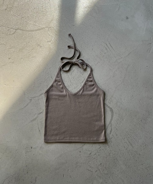 NUJOH(ヌゾ)の「Back Ribbon Halter Top / バックリボンホルタートップ(タンクトップ・レディース・グレー/アイボリー/カーキ/ブラック・FREE)」の11枚目の写真