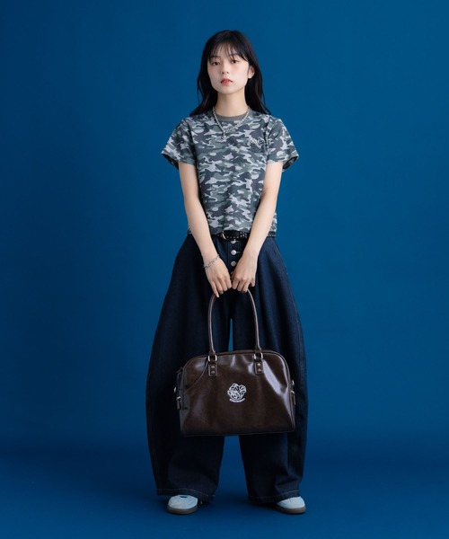 Remember.(リメンバー)の「レザー調2wayボストンバッグ / Synthetic leather 2way Bostonbag(ボストンバッグ・メンズ・ブラウン/ブラック・FREE)」の16枚目の写真