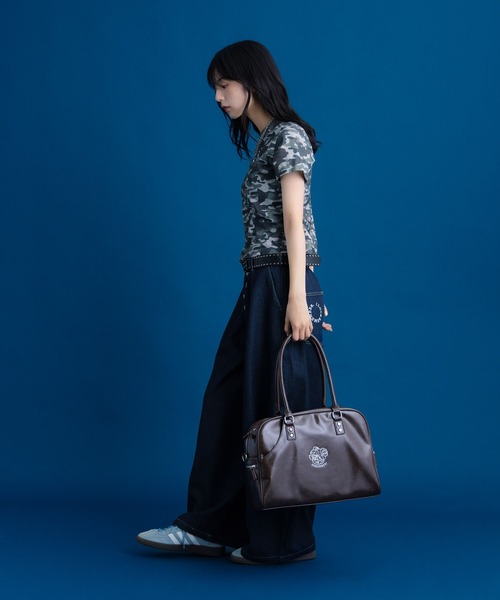 Remember.(リメンバー)の「レザー調2wayボストンバッグ / Synthetic leather 2way Bostonbag(ボストンバッグ・メンズ・ブラウン/ブラック・FREE)」の18枚目の写真