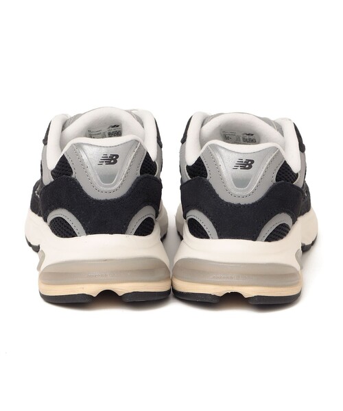 NEW BALANCE（ニューバランス）の「New Balance:Abzorb2010（スニーカー・レディース・ライトグレー/ブラック・30/45/35/50/40）」の4枚目の写真