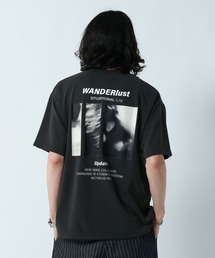 【LUXURY+EASY】DRAPE CREW NECK PHOTO PRINT T-SHIRT/ラグイージーフォトプリントTシャツ