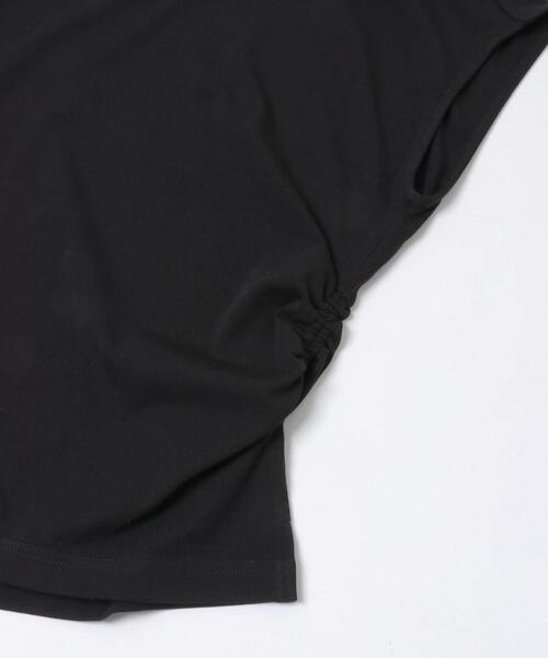 URBAN RESEARCH（アーバンリサーチ）の「サイドギャザーカットソー（Tシャツ/カットソー・レディース・ブラウン/オフホワイト/ブラック・FREE）」の17枚目の写真