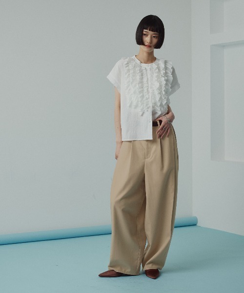 W:Huku(フーク)の「【新色】【W:Huku / ストレッチソフトツイル】コクーン スラックス / Stretch Soft Twill Cocoon Slacks(スラックス・レディース・レッド系その他/グレー/ベージュ/ブラウン/ブラック・FREE)」の16枚目の写真